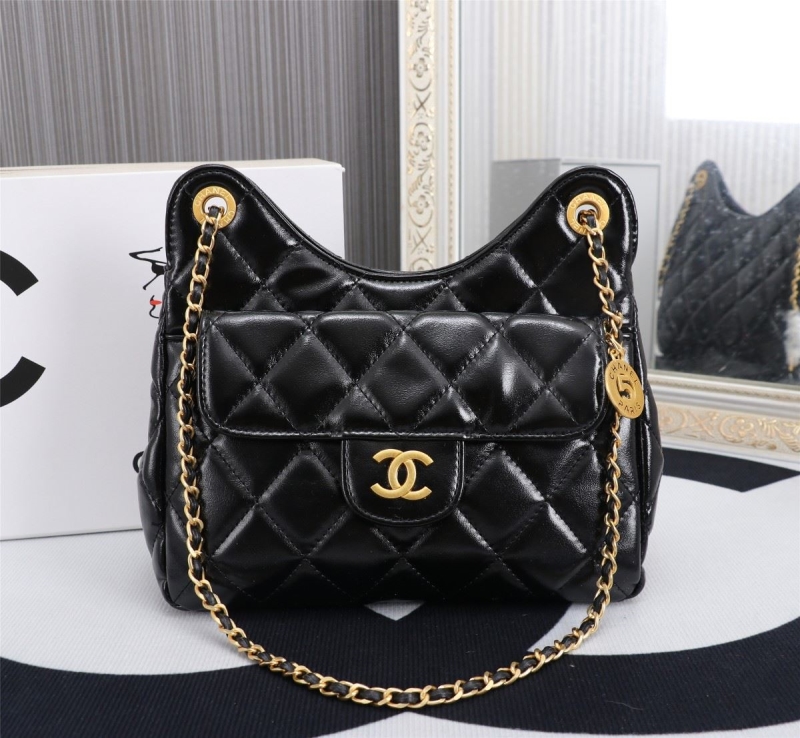 Ch**el hobo bags